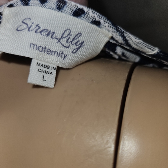 Maternity Top Cute Pattern - Picture 3 of 3